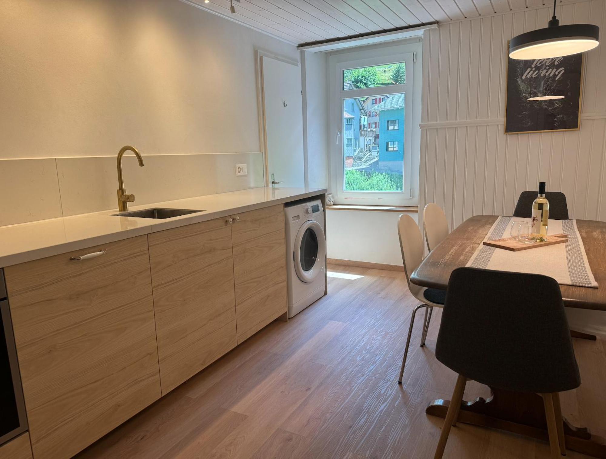 Alpine Haus Apartment เกอเชเน็น ภายนอก รูปภาพ