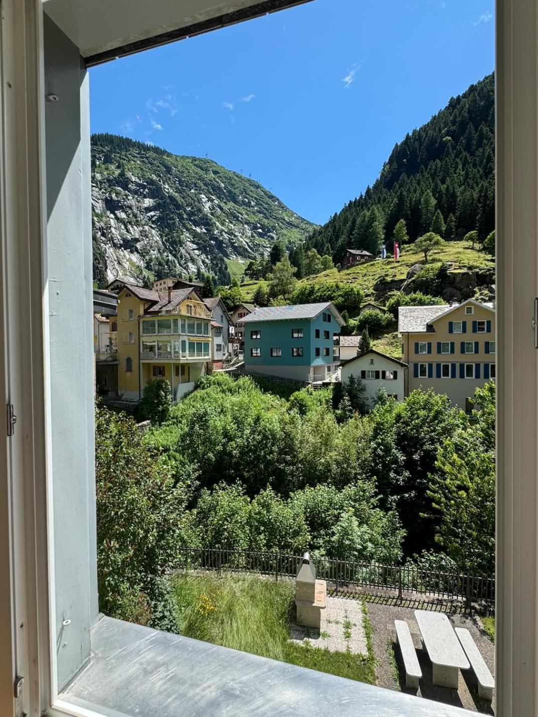 Alpine Haus Apartment เกอเชเน็น ภายนอก รูปภาพ