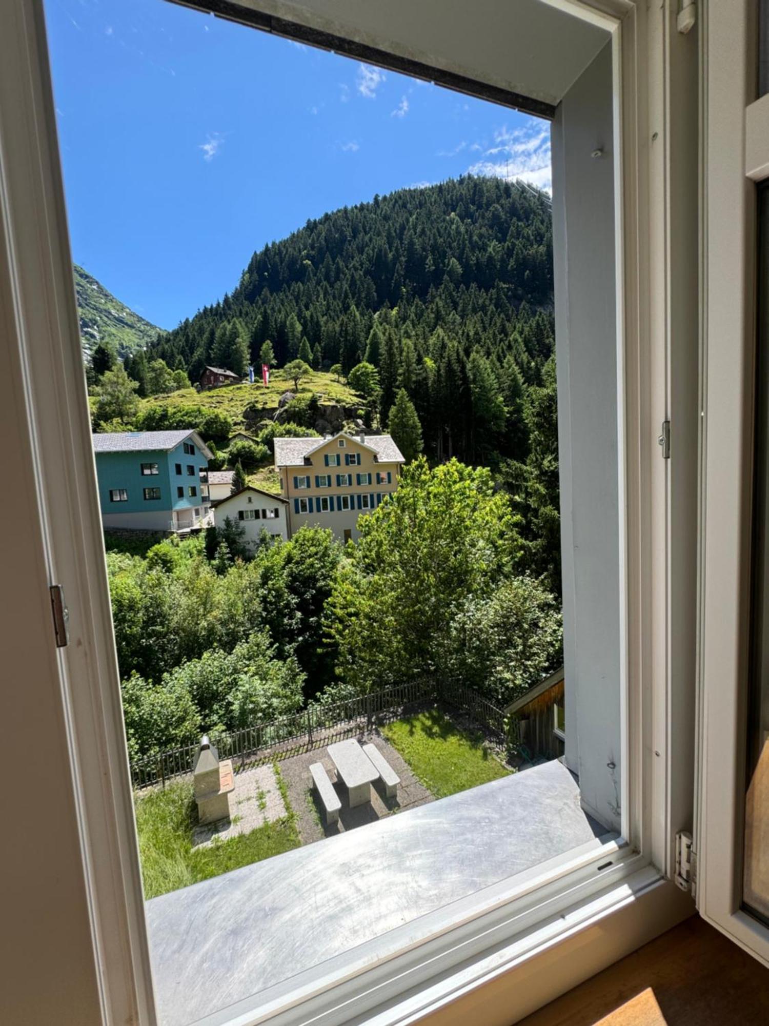 Alpine Haus Apartment เกอเชเน็น ภายนอก รูปภาพ